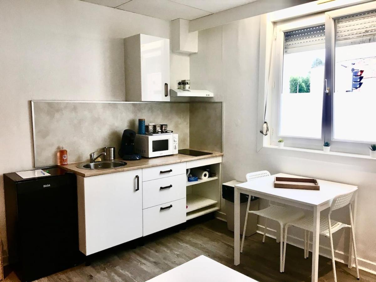 Studio Proche Centre, Zoo Et Axes Routiers Apartment Maubeuge Exterior foto